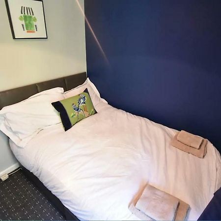 3-Bedroom Comfy Home In ソリフル エクステリア 写真