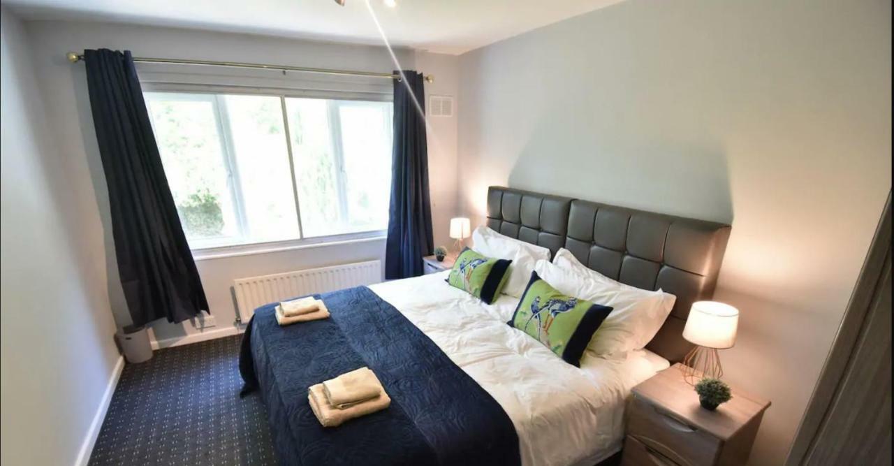 3-Bedroom Comfy Home In ソリフル エクステリア 写真